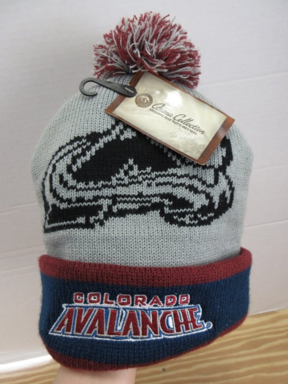 Colorado Avalanche Hat Cap Beanie Knit Pom Altitude Authentics NHL NEW